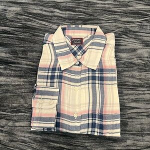 UNTUCKit Casual Blue and Pink Checkered Shirt